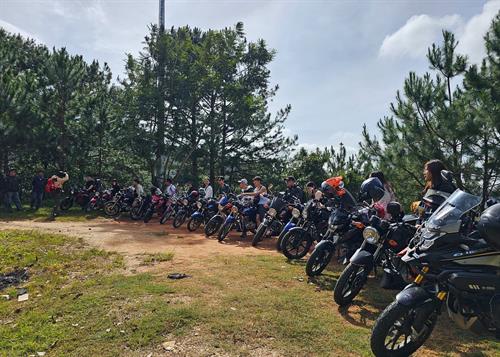 Da Lat Easy Rider Tour to Coffee Farm - Waterfalls_Full day
